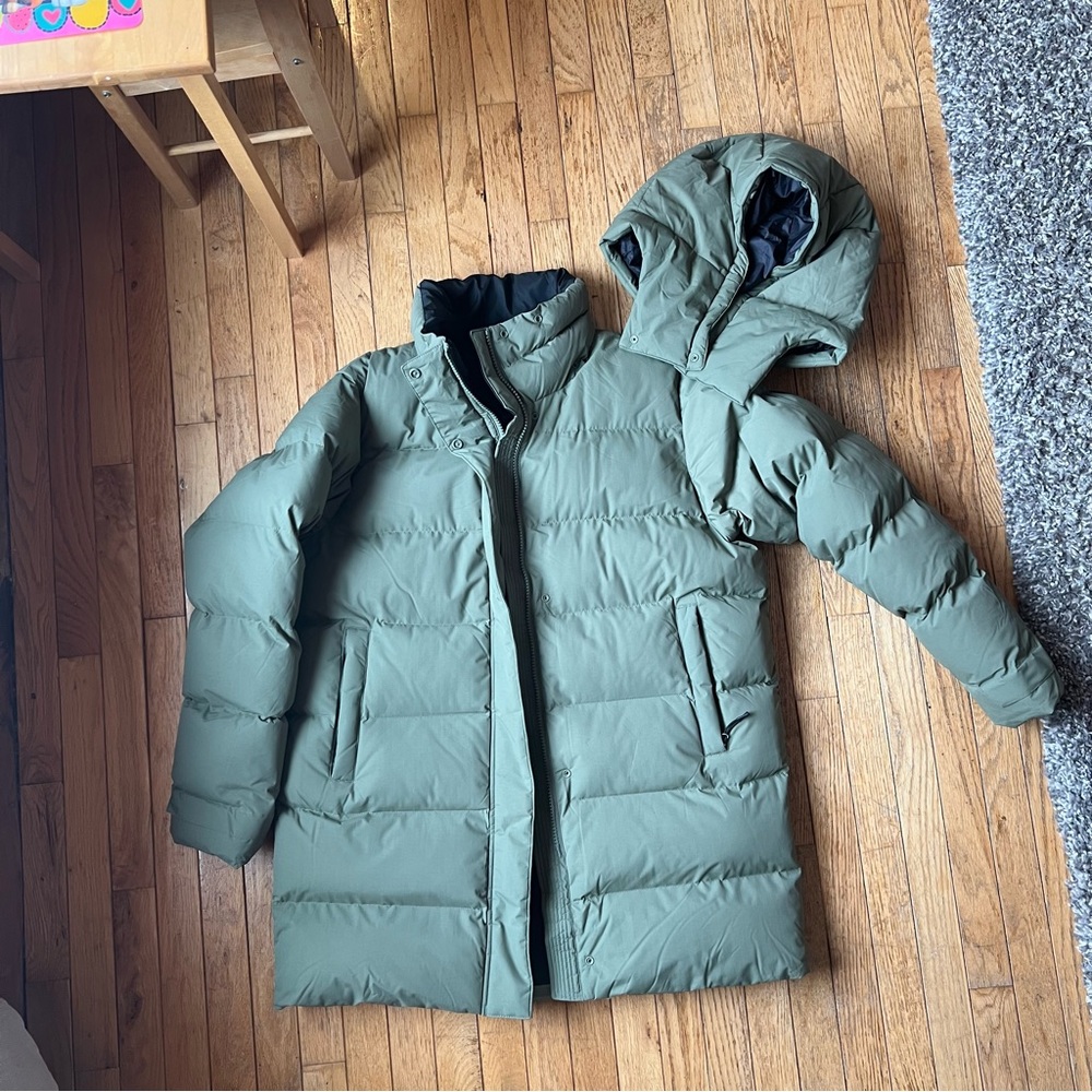 Brand New Helly Hansen Puffer